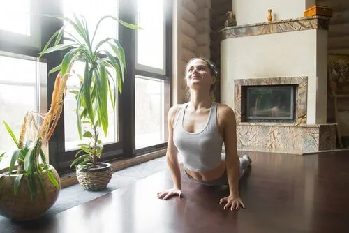 Energia csatornázás jógával: 5 pozíció