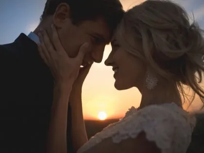 Ti auguro un amore che ti faccia sentire le farfalle nello stomaco