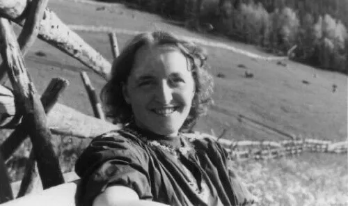 死とは何かを教えてくれた精神科医、エリザベス・キューブラー・ロス