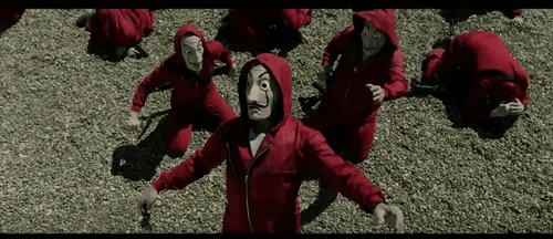 Money Heist: eroi sau ticăloși?