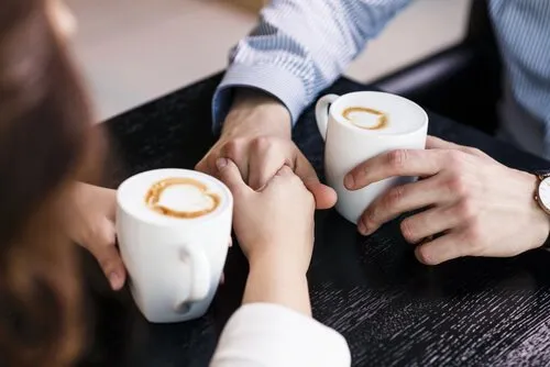 7 tips til at finde ud af, om en person elsker dig