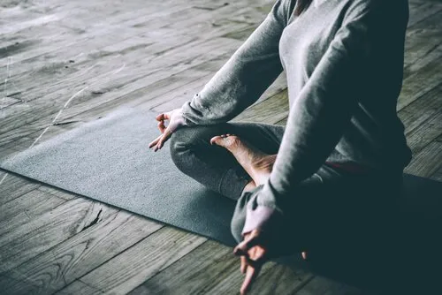 Practicar yoga en casa: 5 consejos