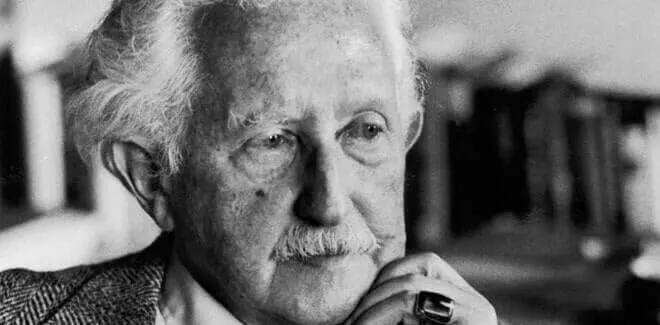 Erik Erikson lainaa pohdittavaa