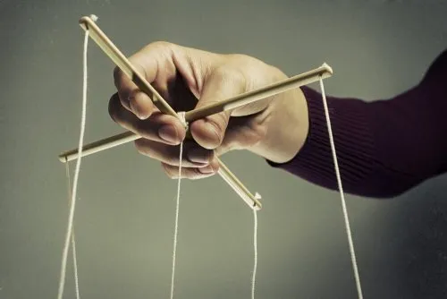 Pszichológiai manipulációs technikák
