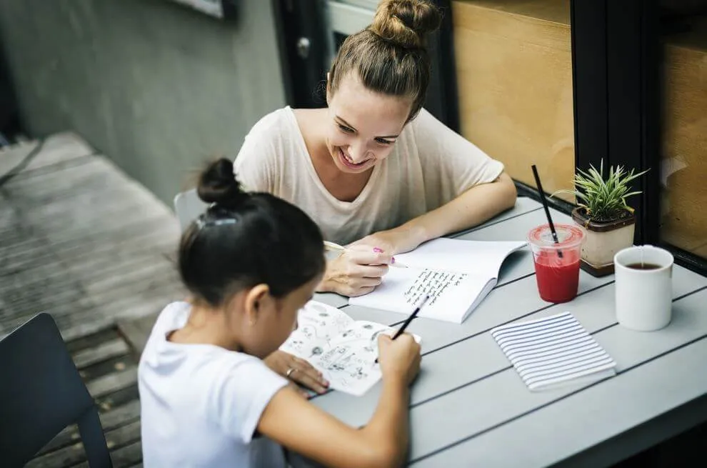 Mãe, você pode me ajudar com o dever de casa?: 5 dicas para melhor acompanhar seus filhos
