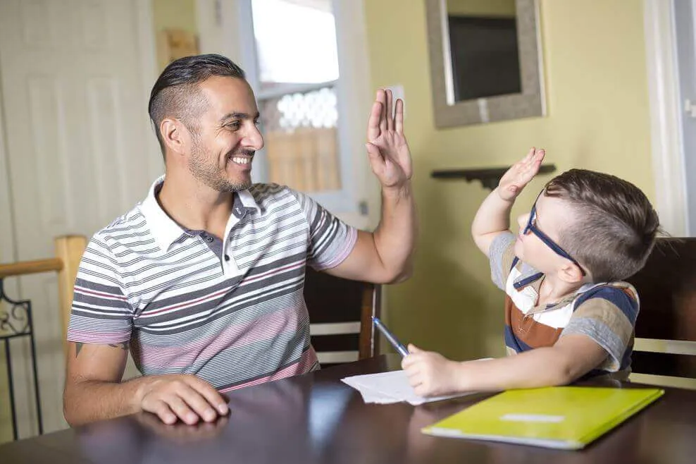 Mãe, você pode me ajudar com o dever de casa?: 5 dicas para melhor acompanhar seus filhos
