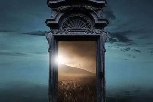 Às vezes, quando uma porta se fecha, um universo inteiro se abre