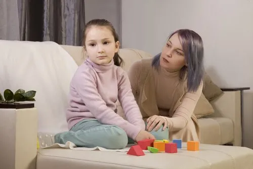 Susijęs su autistu