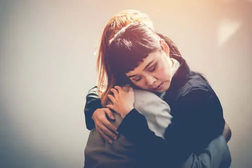 Contato físico: 7 benefícios surpreendentes