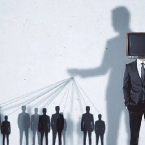 Politische Propaganda und die am weitesten verbreiteten Techniken