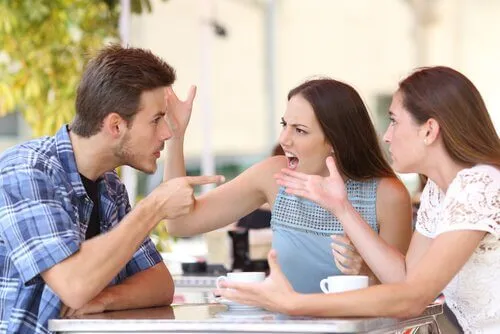 7 bežných spôsobov správania u netolerantných ľudí
