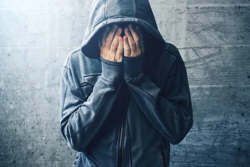 Kábítószer és mentális zavarok: mi a kapcsolat?