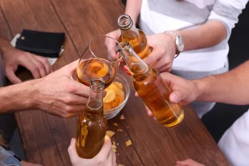 De dunne lijn die alcoholisme en gewoonte scheidt