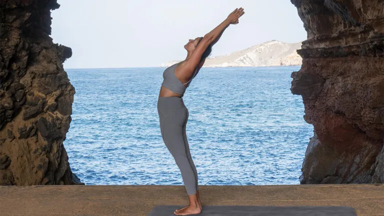 Solhilsen: Introduktion til Hatha yoga